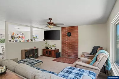 13815 Sunnyside Rd, Dallas, OR 97338 - Photo 10