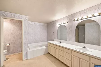 732 Castle Pines Dr N, Keizer, OR 97303 - Photo 22