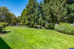 732 Castle Pines Dr N, Keizer, OR 97303 - Photo 34