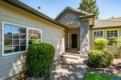 732 Castle Pines Dr N, Keizer, OR 97303 - Photo 6