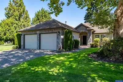 732 Castle Pines Dr N, Keizer, OR 97303 - Photo 2