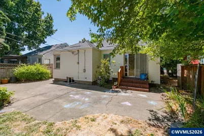 350 19th St NE, Salem, OR 97301 - Photo 36