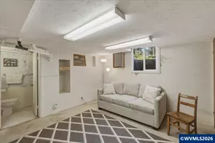 350 19th St NE, Salem, OR 97301 - Photo 22
