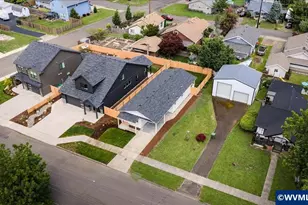 411 S 1st St, Silverton, OR 97381 - Photo 18