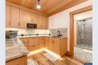 24218 Vaughn Rd, Veneta, OR 97487 - Photo 10
