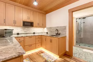24218 Vaughn Rd, Veneta, OR 97487 - Photo 10