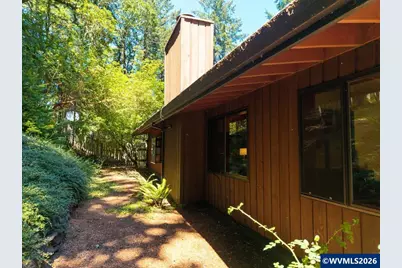 1380 NW Magnolia Dr, Corvallis, OR 97330 - Photo 8