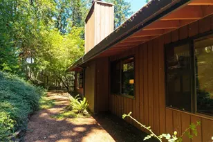 1380 NW Magnolia Dr, Corvallis, OR 97330 - Photo 8