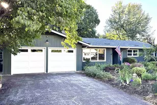 3870 Saxon Dr S, Salem, OR 97302 - Photo 2