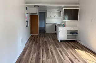 316 SW Baseline St, Hillsboro, OR 97123 - Photo 2