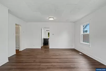 969 SE Miller Av, Dallas, OR 97338 - Photo 2