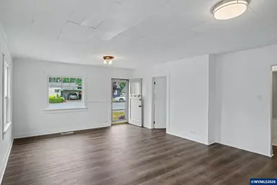 969 SE Miller Av, Dallas, OR 97338 - Photo 4
