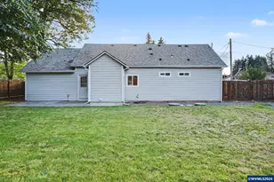 264 7th St, Lyons, OR 97358 - Photo 30