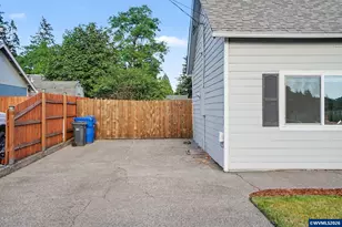 264 7th St, Lyons, OR 97358 - Photo 4