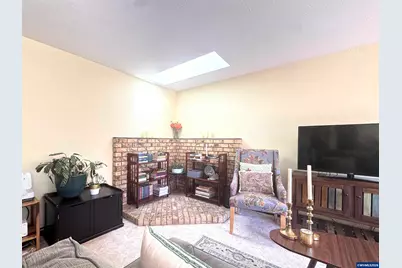 534 SE Hathaway Pl, Corvallis, OR 97333 - Photo 12