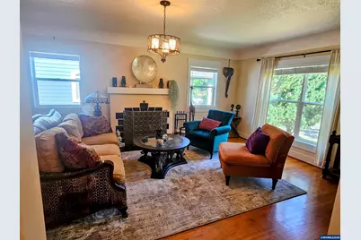 1660 Madison St NE, Salem, OR 97301 - Photo 2