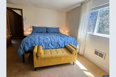 1660 Madison St NE, Salem, OR 97301 - Photo 12