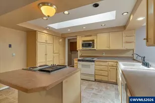 1983 Arithmetic Dr SE, Salem, OR 97302 - Photo 24