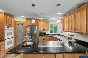 1350 119th Ave SE, Salem, OR 97317 - Photo 18
