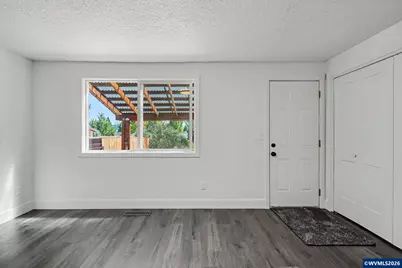 339 NW Denton St, Dallas, OR 97338 - Photo 30