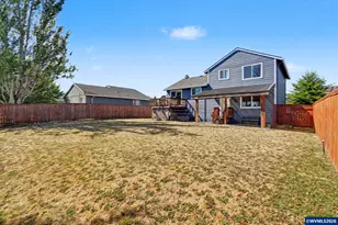 339 NW Denton St, Dallas, OR 97338 - Photo 38