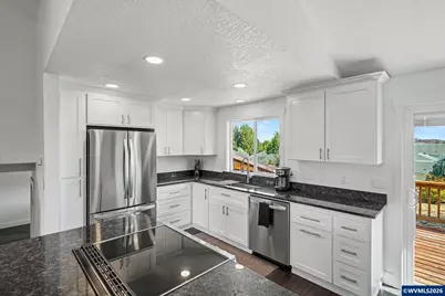 339 NW Denton St, Dallas, OR 97338 - Photo 12