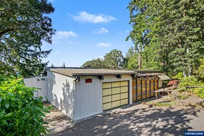 4130 SW Fairhaven Dr, Corvallis, OR 97333 - Photo 2