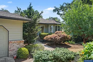 4734 Bradford Lp SE, Salem, OR 97302 - Photo 2