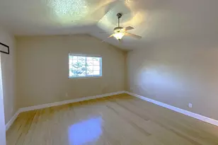 7233 Eastwood Ct SE, Turner, OR 97392 - Photo 10