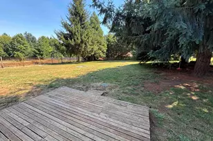 390 Montgomery St, Falls City, OR 97344 - Photo 22