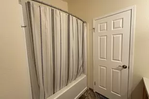 390 Montgomery St, Falls City, OR 97344 - Photo 12
