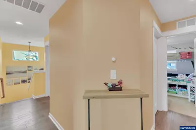 404 Vine Av, Woodburn, OR 97071 - Photo 22
