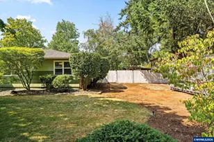 329 Moonlight Ave SE, Salem, OR 97302 - Photo 44