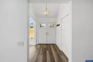 8325 Redwood Dr SE, Aumsville, OR 97325 - Photo 6