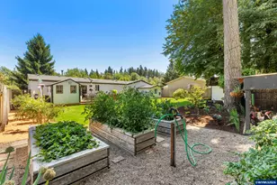 1637 10 Oaks Ln, Woodburn, OR 97071 - Photo 30