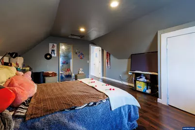 1329 Baker St NE, Salem, OR 97301 - Photo 20