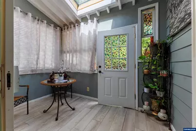 1329 Baker St NE, Salem, OR 97301 - Photo 12