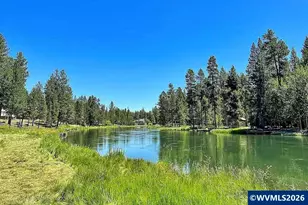17215 Guss Ln, Bend, OR 97707 - Photo 4