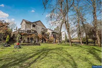 1760 SW Goucher Ct, McMinnville, OR 97128 - Photo 4