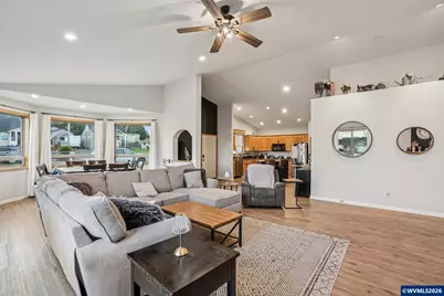 1590 SW Hill St, Dallas, OR 97338 - Photo 8