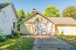 895 Elma Ave SE, Salem, OR 97317 - Photo 12