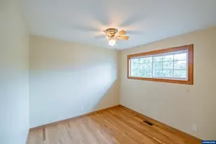 1610 NW Highland Dr, Corvallis, OR 97330 - Photo 14