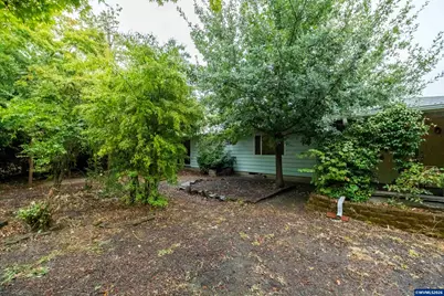 1610 NW Highland Dr, Corvallis, OR 97330 - Photo 38