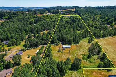 1897 Cochrane Ln, Dallas, OR 97338 - Photo 8