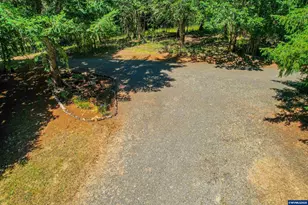 1897 Cochrane Ln, Dallas, OR 97338 - Photo 12