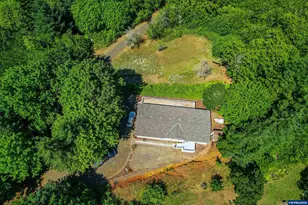 1897 Cochrane Ln, Dallas, OR 97338 - Photo 6
