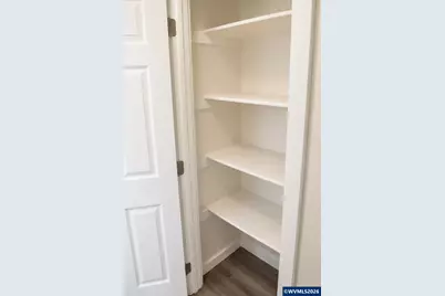 4942 Oak Park Dr NE, Salem, OR 97305 - Photo 18