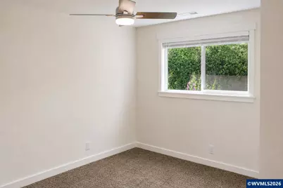 4942 Oak Park Dr NE, Salem, OR 97305 - Photo 28