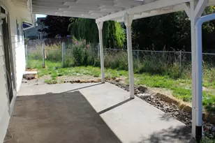 4942 Oak Park Dr NE, Salem, OR 97305 - Photo 30
