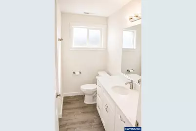 4942 Oak Park Dr NE, Salem, OR 97305 - Photo 26